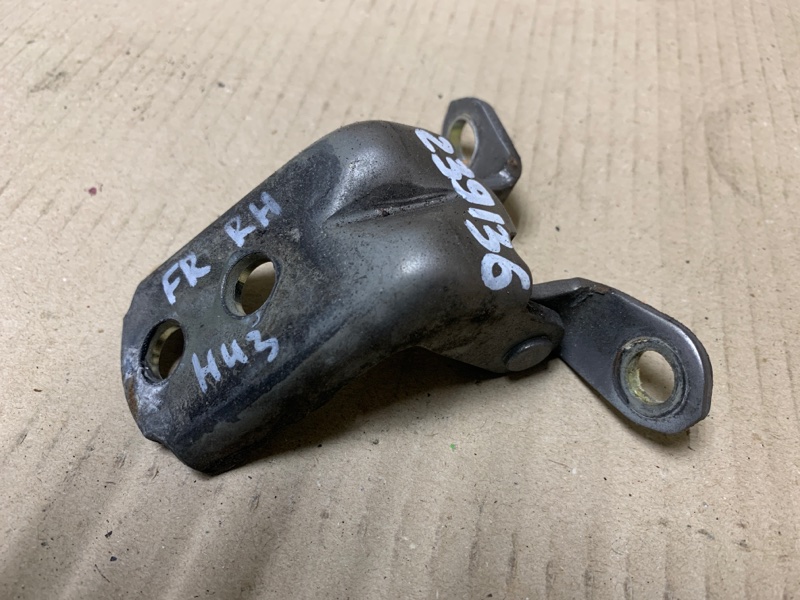 Петля двери нижняя передняя правая NISSAN ROGUE 08-15 2009 Внедорожник 2.5 QR25DE 82420-4P00A Б/У