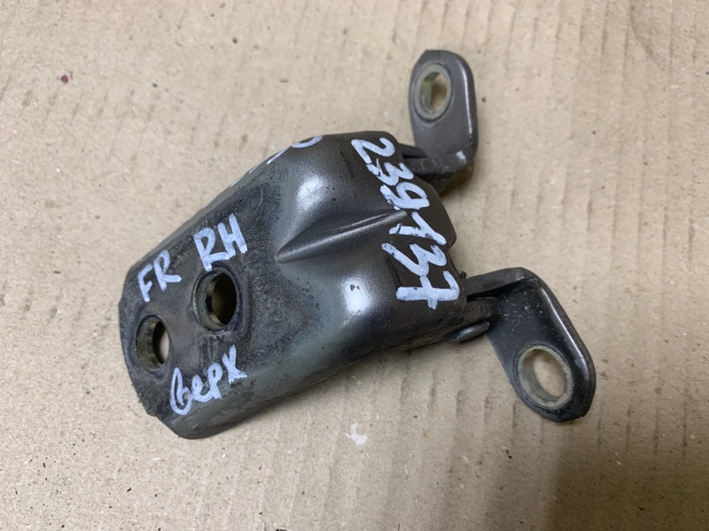 Петля двери верхняя передняя правая ROGUE 08-15 2009 Внедорожник 2.5 QR25DE