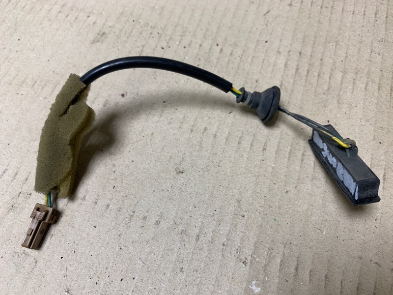 Кнопка открывания багажника наружная ROGUE 08-15 2009 Внедорожник 2.5 QR25DE