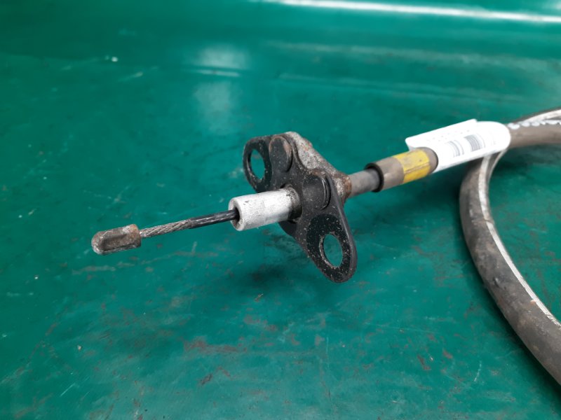 Трос стояночного тормоза задний правый LEXUS GS350 GS300 05-11 Седан 3.5 Трос стояночного тормоза задний правый LEXUS GS350 GS300 05-11 Седан 3.5