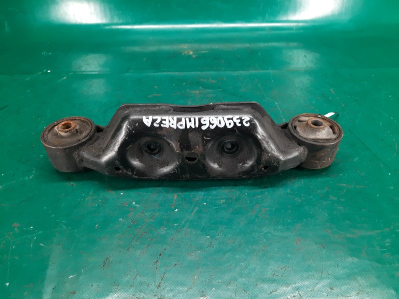 Кронштейн редуктора SUBARU IMPREZA 07-11 GE/GH 2009 Седан 2.5 EJ253 41310AG022 Б/У