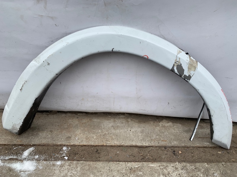 Накладка крыла (расширитель арки) передняя правая MITSUBISHI OUTLANDER 03-07 2002 Внедорожник 2.4 4G64 7420A008BA Б/У