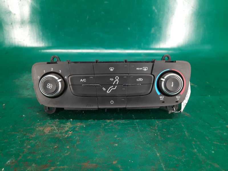 Блок управления печкой FORD FOCUS 10-18 2017 Седан 2.0 F1EZ-19980-T Б/У