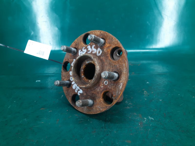 Ступица задняя левая LEXUS GS350 GS300 05-11 2009 Седан 3.5 42410-30020 Б/У