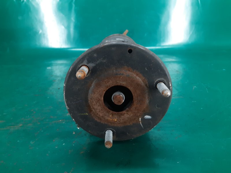 Амортизатор передний правый GS350 GS300 05-11 2009 Седан 3.5 Амортизатор передний правый GS350 GS300 05-11 2009 Седан 3.5