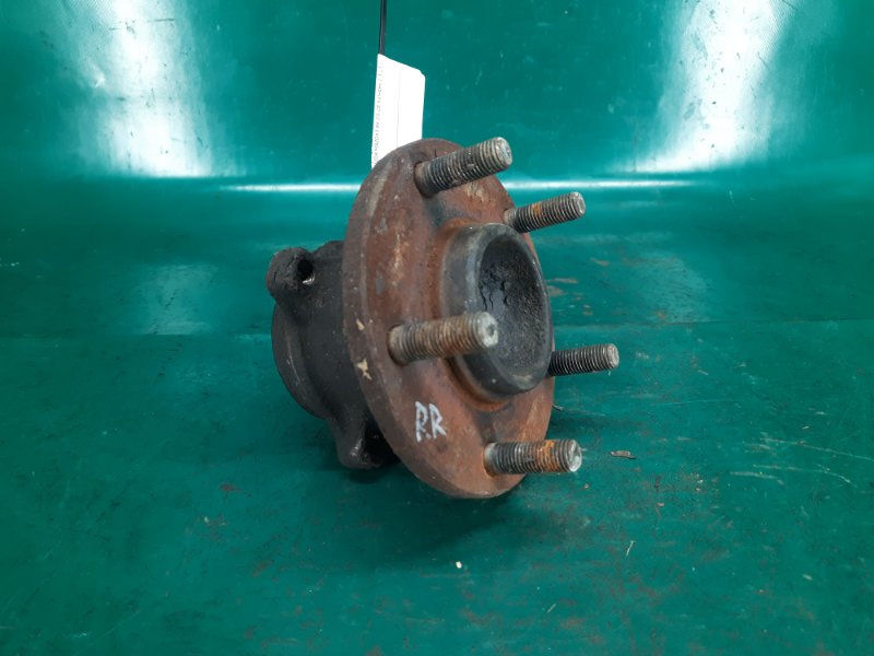 Запчасть ступица задняя правая MAZDA 3 BK 03-08 2008 Хэтчбек 2.3 L3 BP4K-26-15XE Б/У Ступица задняя правая MAZDA 3 BK 03-08 2008 Хэтчбек 2.3 L3 BP4K-26-15XE Б/У