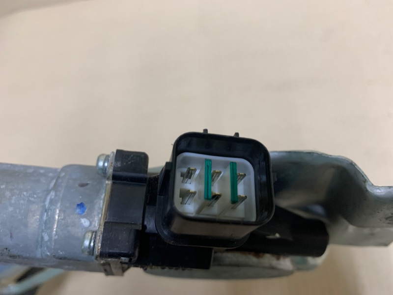 Стеклоподъемник передний правый MDX (YD2) 06-13 2011 Внедорожник 3.7 J37A1