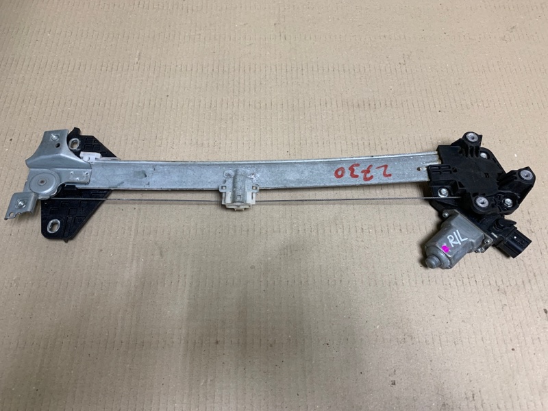 Стеклоподъемник задний левый ACURA MDX (YD2) 06-13 2011 Внедорожник 3.7 J37A1 72750-STX-A02 Б/У