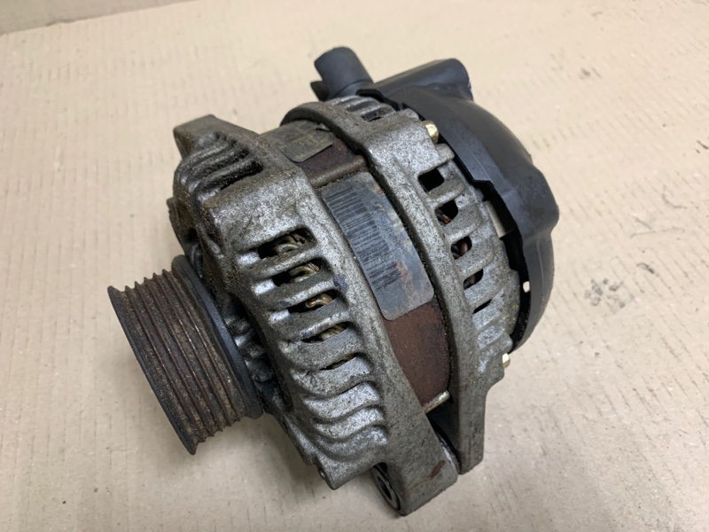 Генератор ACURA MDX (YD2) 06-13 2011 Внедорожник 3.7 J37A1 31100-RGW-A01 Б/У