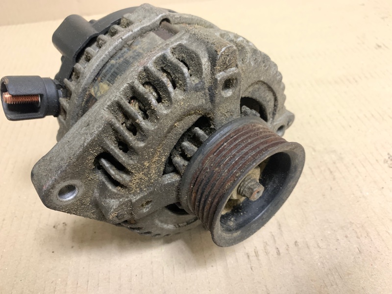 Генератор ACURA MDX (YD2) 06-13 Внедорожник 3.7 J37A1