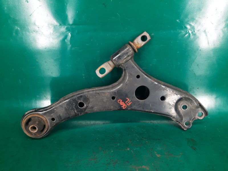 Рычаг передней подвески нижний левый CAMRY 30 02-06 2005 Седан 2.4 2AZFE Рычаг передней подвески нижний левый CAMRY 30 02-06 2005 Седан 2.4 2AZFE