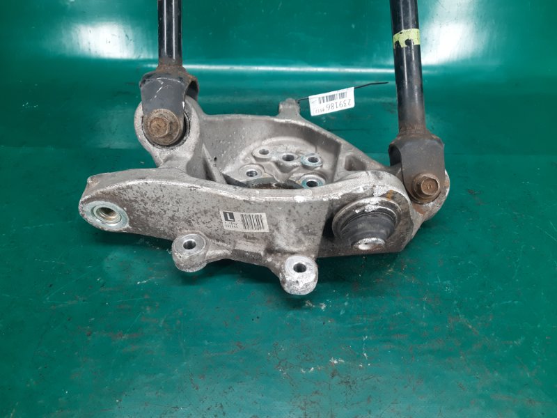 Цапфа задняя левая GS350 GS300 05-11 2009 Седан 3.5