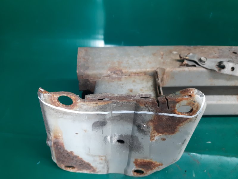 Усилитель заднего бампера 3 BK 03-08 2008 Хэтчбек 2.3 L3 Усилитель заднего бампера 3 BK 03-08 2008 Хэтчбек 2.3 L3