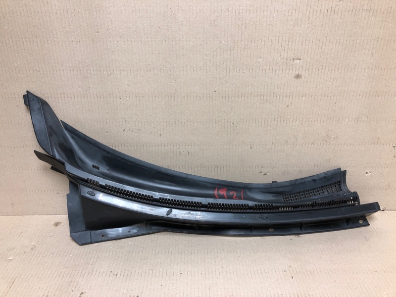 Запчасть пластик под лобовое стекло / жабо правый MITSUBISHI ASX / OUTLANDER SPORT 10-21 2012 Внедорожник 2.0 7405A436 Б/У Пластик под лобовое стекло / Жабо правый MITSUBISHI ASX / OUTLANDER SPORT 10-21 2012 Внедорожник 2.0 7405A436 Б/У