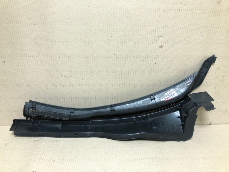 Пластик под лобовое стекло / Жабо правый ASX / OUTLANDER SPORT 10-21 2012 Внедорожник 2.0 Пластик под лобовое стекло / Жабо правый ASX / OUTLANDER SPORT 10-21 2012 Внедорожник 2.0