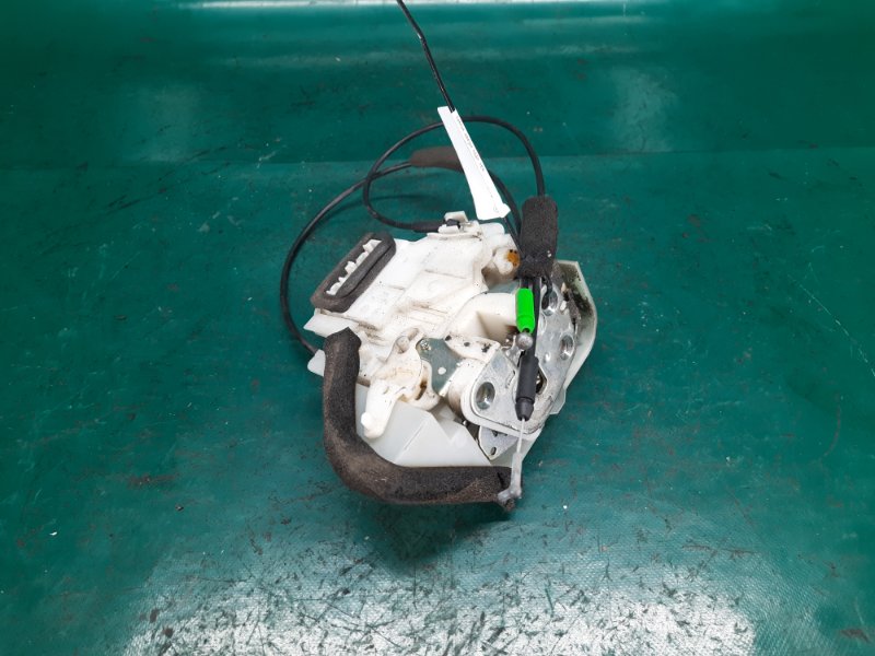 Замок двери задний левый IMPREZA 07-11 GE/GH 2009 Седан 2.5 EJ253