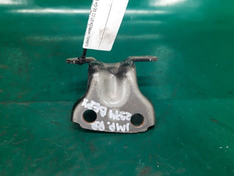 Петля двери верхняя задняя правая SUBARU IMPREZA 07-11 GE/GH Седан 2.5 EJ253