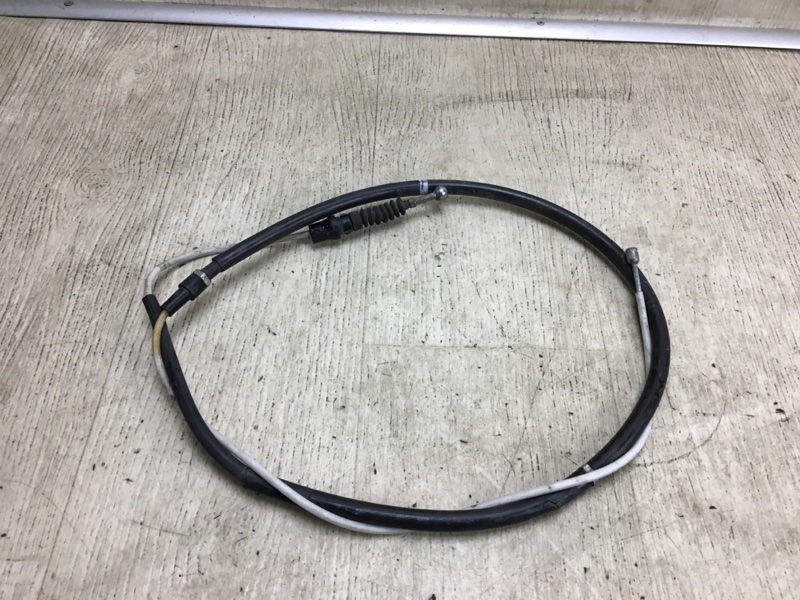Трос стояночного тормоза VOLKSWAGEN PASSAT B7 11-15 2012 A32 2.5 CBUA 561 609 721 A Б/У