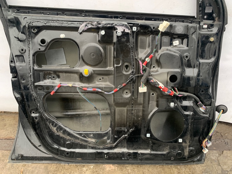 Дверь передняя левая HIGHLANDER 01-07 2002 Внедорожник 3.0 1MZFE