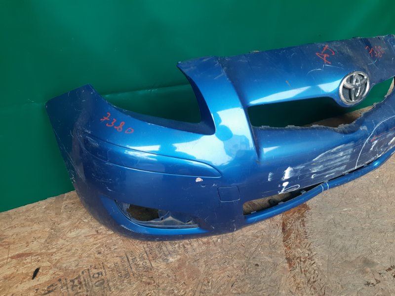 Бампер передний TOYOTA YARIS 05–11 Хэтчбек 1.5 1NZ-FE Бампер передний TOYOTA YARIS 05–11 Хэтчбек 1.5 1NZ-FE