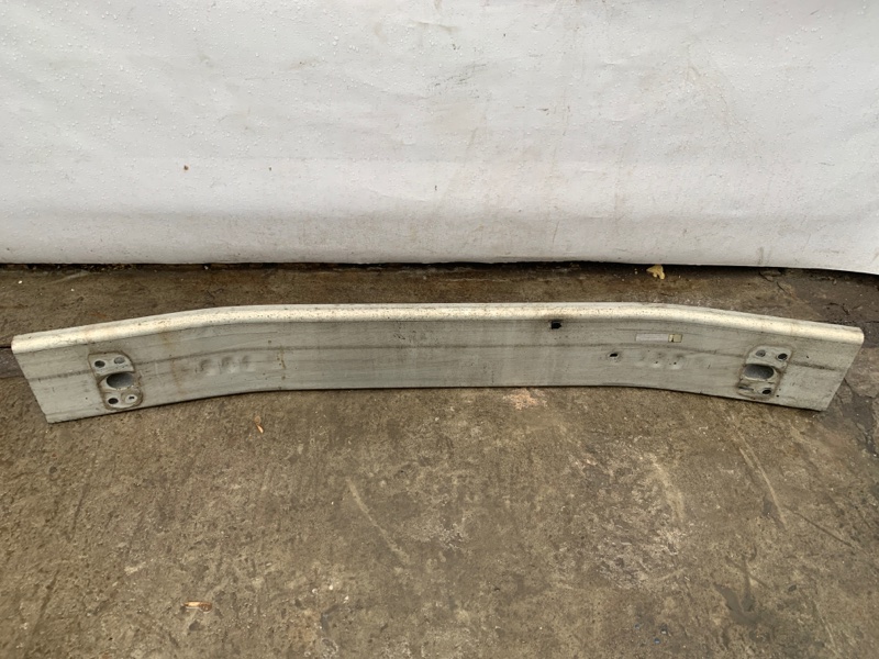 Усилитель переднего бампера HIGHLANDER 01-07 2002 Внедорожник 3.0 1MZFE