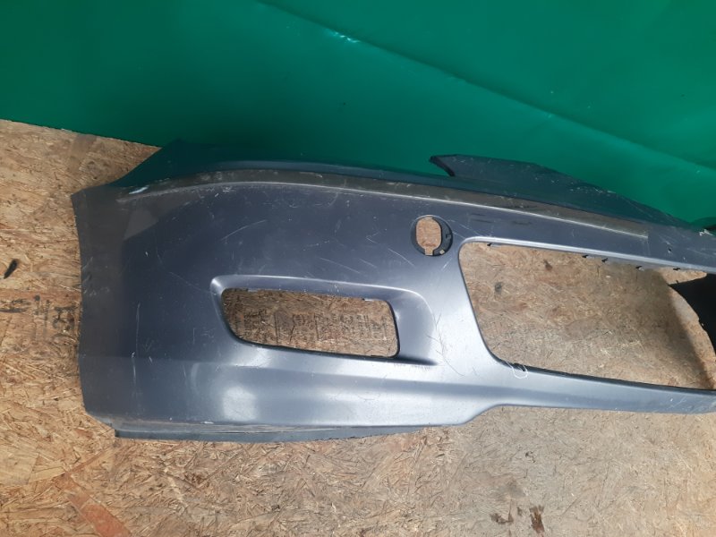 Бампер передний 3 BK 03-08 2008 Хэтчбек 2.3 L3