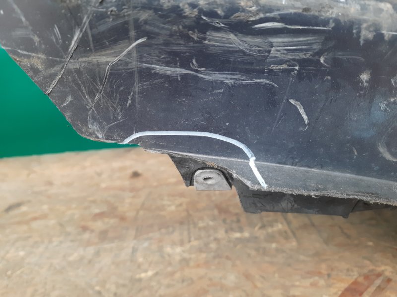 Бампер передний 3 BK 03-08 2008 Хэтчбек 2.3 L3