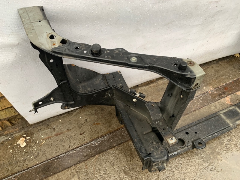 Панель передняя HIGHLANDER 01-07 2002 Внедорожник 3.0 1MZFE Панель передняя HIGHLANDER 01-07 2002 Внедорожник 3.0 1MZFE