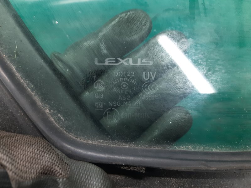 Стекло двери глухое заднее правое LEXUS GS350 GS300 05-11 Седан 3.5