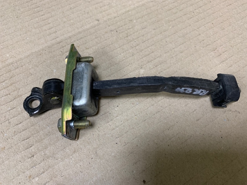 Ограничитель двери задний правый HIGHLANDER 01-07 2002 Внедорожник 3.0 1MZFE