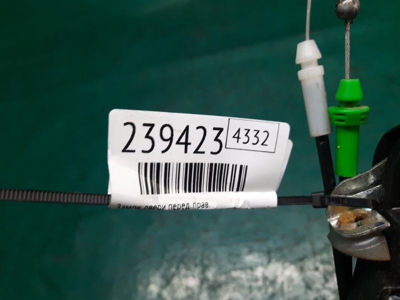 Замок двери передний правый GS350 GS300 05-11 2009 Седан 3.5