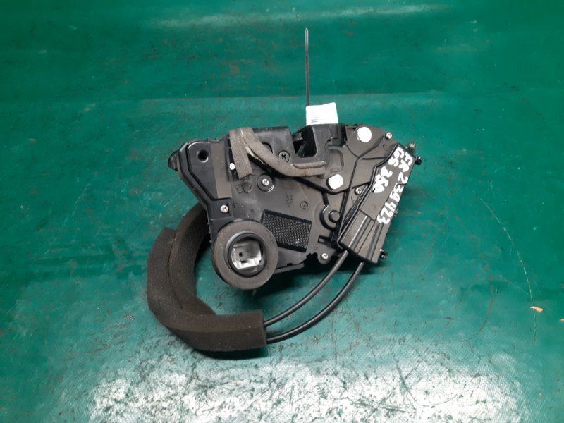 Замок двери передний правый LEXUS GS350 GS300 05-11 Седан 3.5