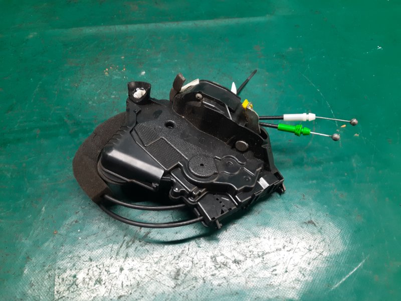 Замок двери передний левый GS350 GS300 05-11 2009 Седан 3.5