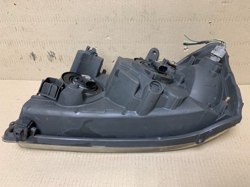 Фара правая HIGHLANDER 01-07 2002 Внедорожник 3.0 1MZFE Фара правая HIGHLANDER 01-07 2002 Внедорожник 3.0 1MZFE