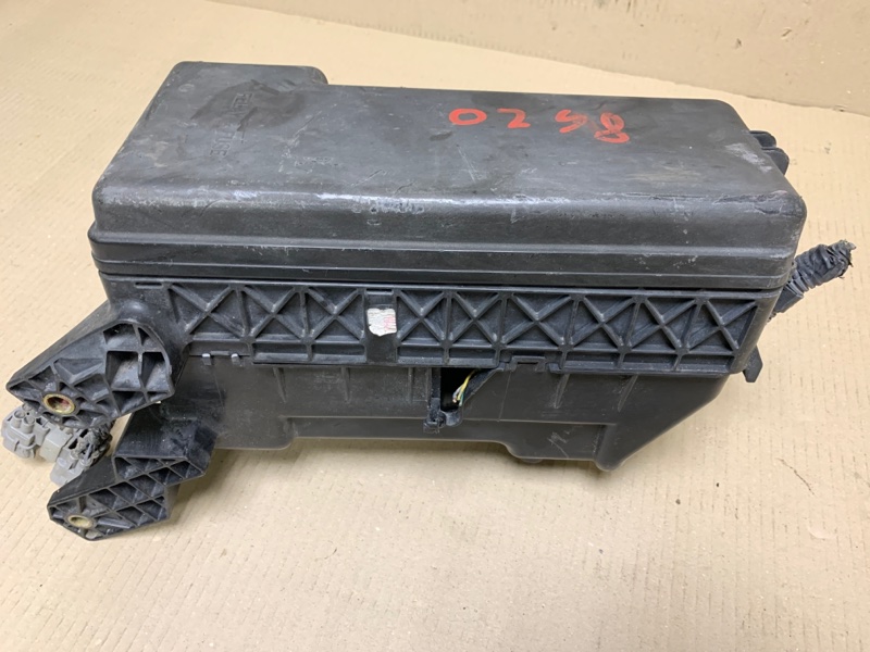 Блок предохранителей моторный отсек HIGHLANDER 01-07 2002 Внедорожник 3.0 1MZFE