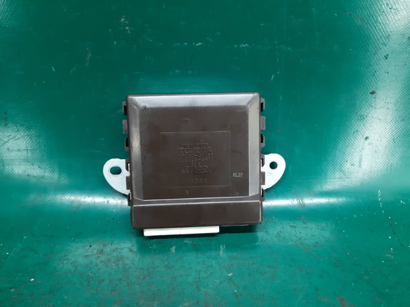 Блок управления дверей передний левый GS350 GS300 05-11 2009 Седан 3.5