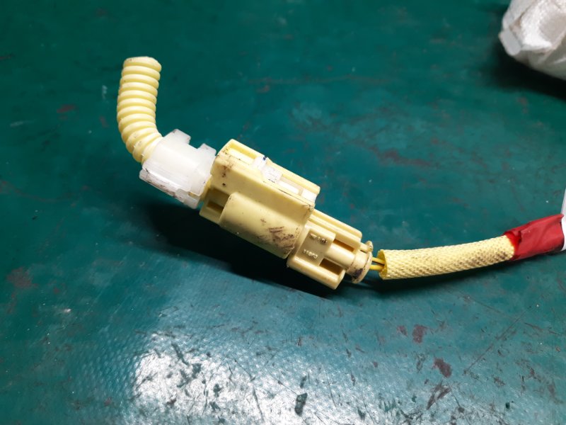 Подушка безопасности в сиденье передняя правая GS350 GS300 05-11 2009 Седан 3.5