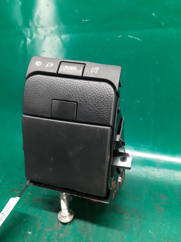 Блок кнопок торпедо GS350 GS300 05-11 2009 Седан 3.5