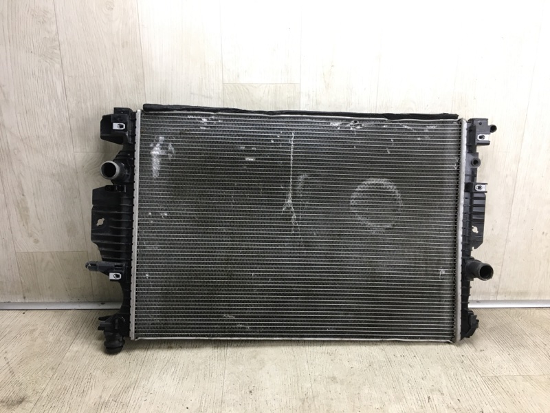 Запчасть радиатор основной FORD FUSION 14- MK5 2.0 DG938005BC Б/У Радиатор основной FORD FUSION 14- MK5 2.0 DG938005BC Б/У