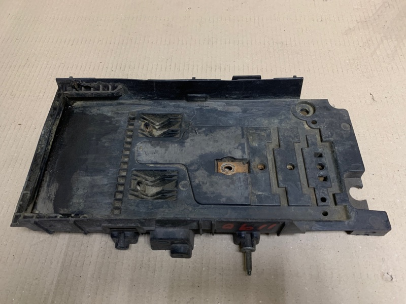 Полка аккумулятора FORD FUSION 14- 2015 Седан C15HDTX DG9Z-10732-A Б/У