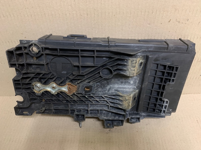 Полка аккумулятора FUSION 14- 2015 Седан C15HDTX