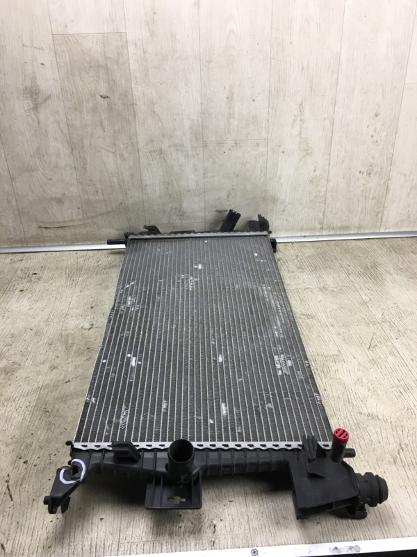 Радиатор основной FOCUS 10-18 2015 CB8 2.0 XQDA