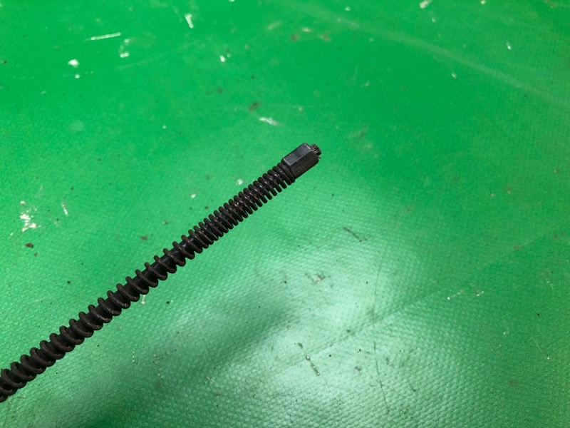 Трос стояночного тормоза правый SIENNA 11-16 2012 GSL30 3.5 2GR-FE