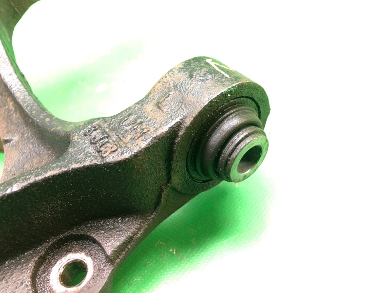 Цапфа задняя левая SORENTO UM 14- Цапфа задняя левая SORENTO UM 14-