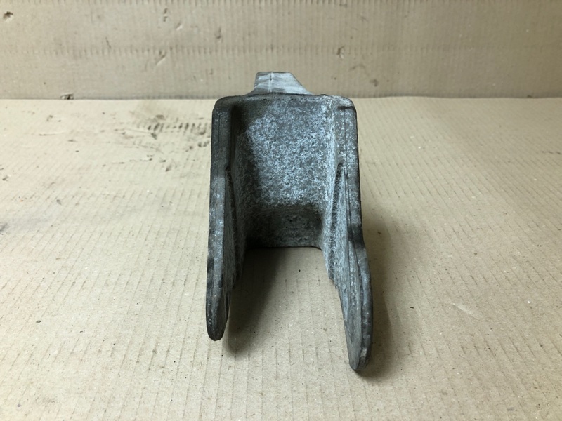 Кронштейн КПП задний ASX / OUTLANDER SPORT 10-21 2012 Внедорожник 2.0