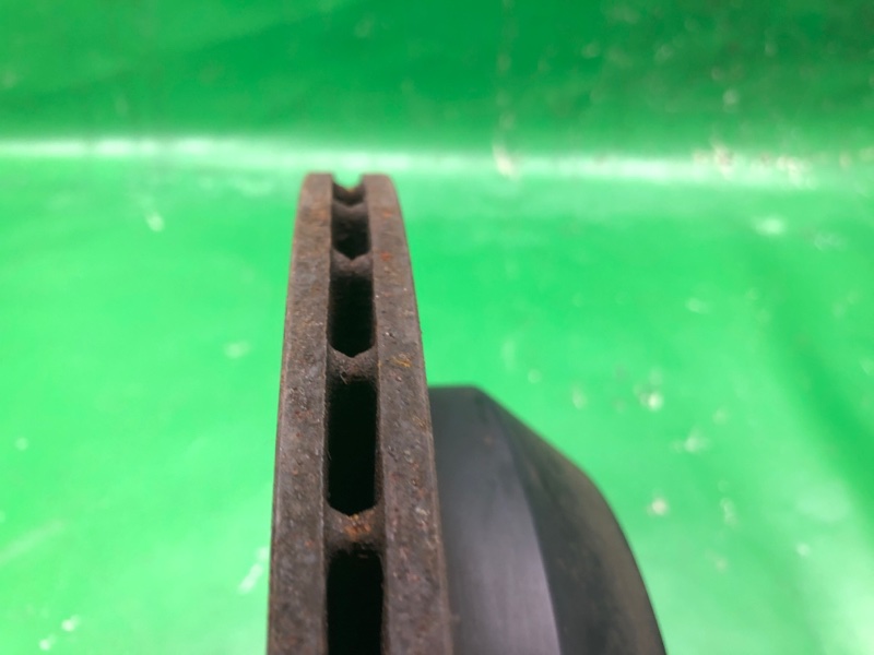 Тормозной диск задний SORENTO UM 14- Тормозной диск задний SORENTO UM 14-