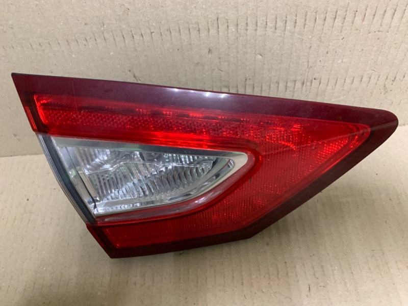 Фонарь внутренний левый FUSION 14- 2015 Седан C15HDTX