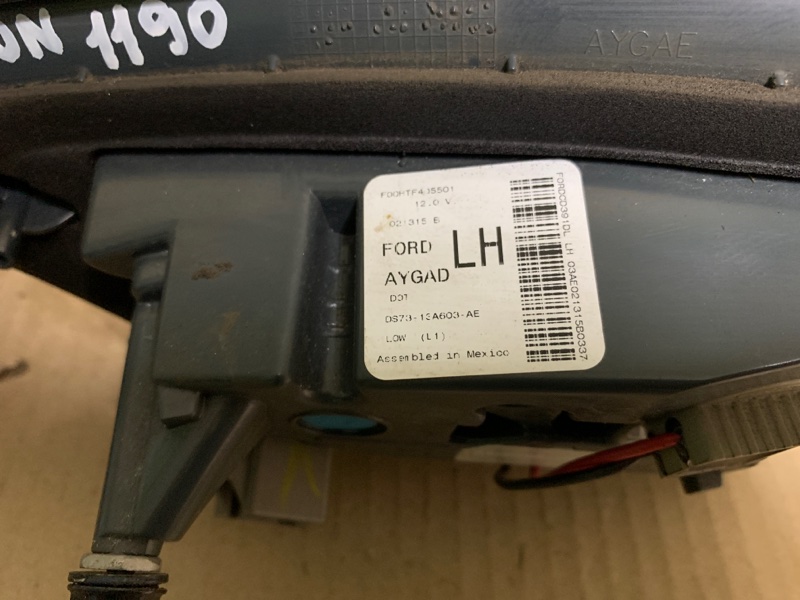 Фонарь внутренний левый FUSION 14- 2015 Седан C15HDTX