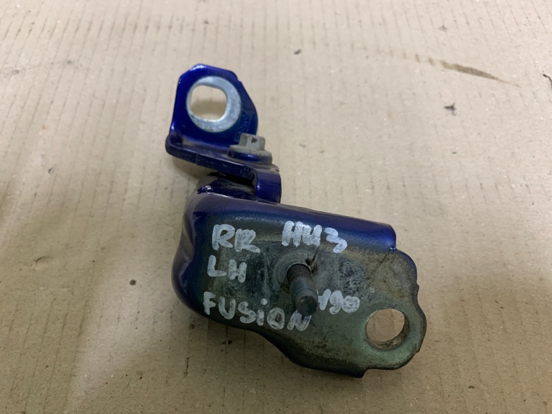 Петля двери нижняя задняя левая FORD FUSION 14- 2015 Седан C15HDTX DS7Z-5426811-B Б/У