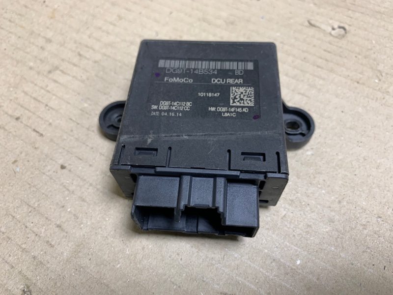 Блок управления дверей задний правый FORD FUSION 14- 2015 Седан C15HDTX DG9Z-9923394-E Б/У